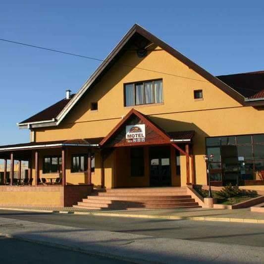 Motel Restaurant Lowe เดวา ภายนอก รูปภาพ