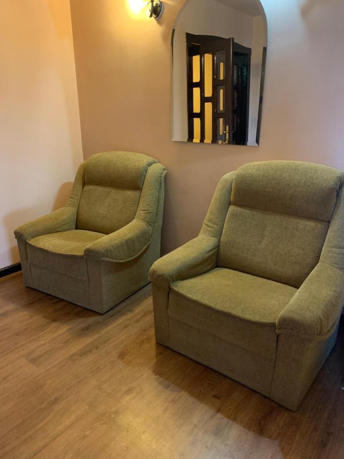 Motel Restaurant Lowe เดวา ภายนอก รูปภาพ